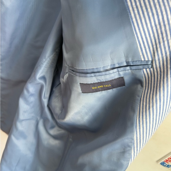 Men's Blue Striped Blazer - Picture 5 of 8